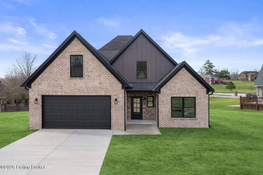 Photo of 2 Valleywood Ct, Carrollton, KY 41008 (MLS # 1709406)