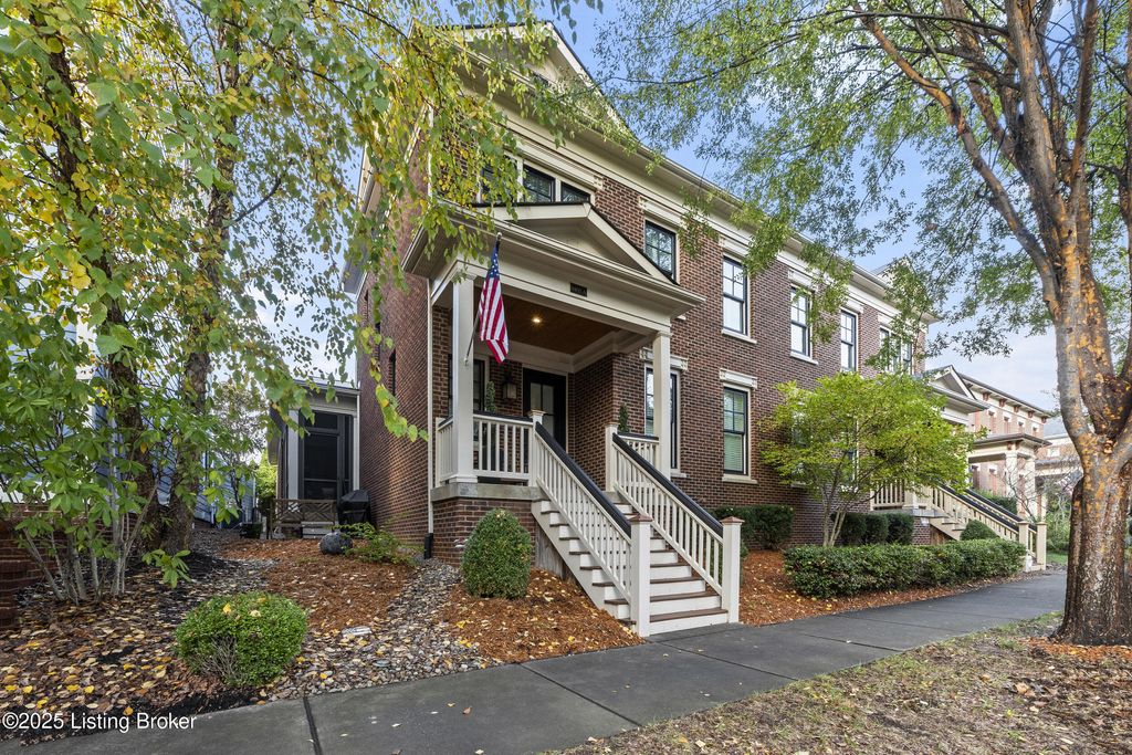 Photo of 9405 Delphinium St # A, Prospect, KY 40059 (MLS # 1710249)