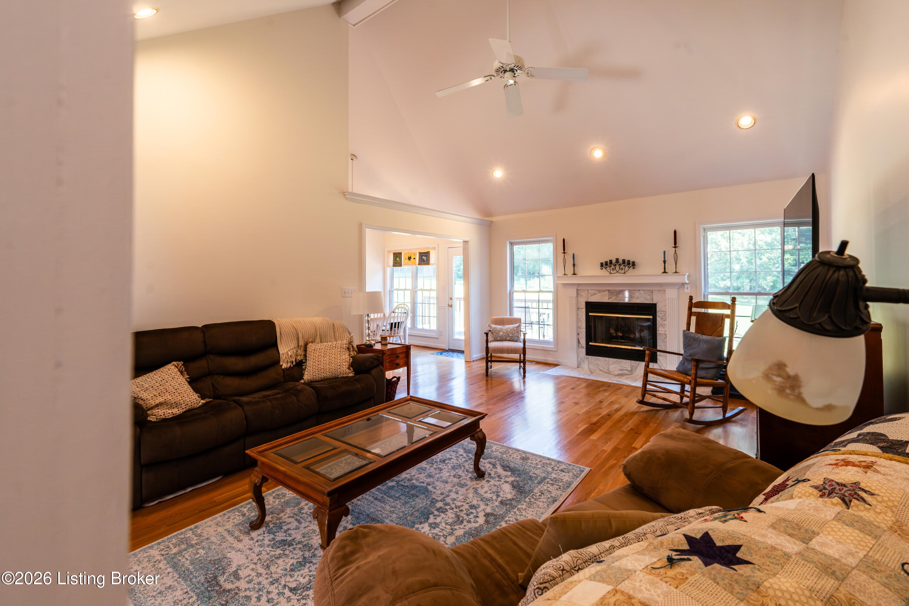 5418 Cross Creek Dr