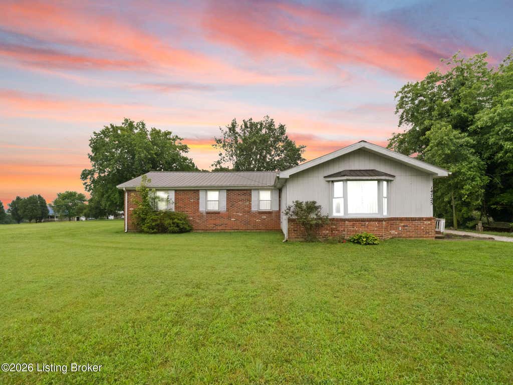 Photo of 14725 Leitchfield Rd, Eastview, KY 42732 (MLS # 1724193)