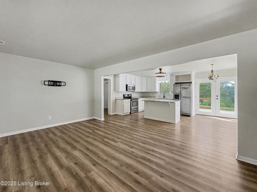 Photo of 185 Becky McKinley Ave, Mt Washington, KY 40047 (MLS # 1704051)