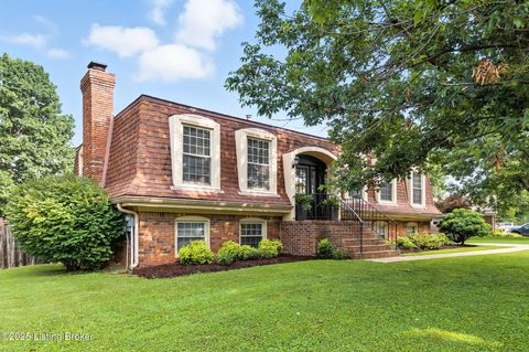 Photo of 8303 Huntsman Trail, Louisville, KY 40291 (MLS # 1701080) Photo of 8303 Huntsman Trail, Louisville, KY 40291 (MLS # 1701080)