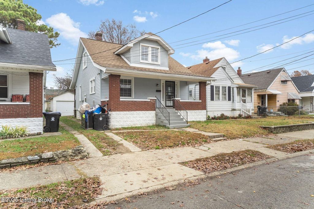 Photo of 1201 Dresden Ave, Louisville, KY 40215 (MLS # 1713678)