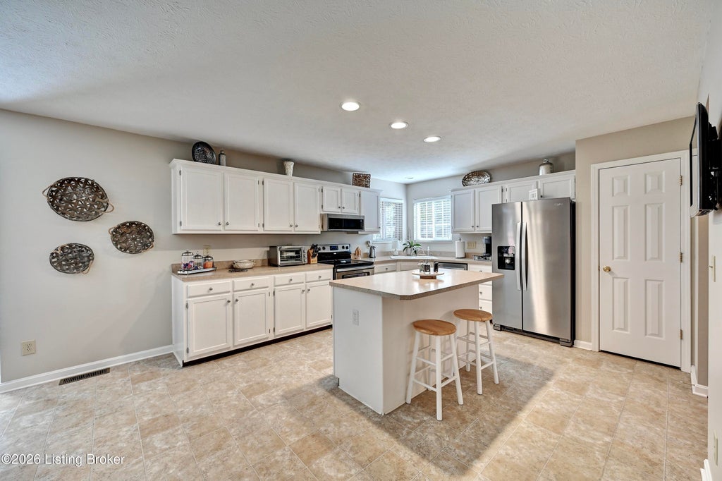 Photo of 108 Mojave Terrace, Carrollton, KY 41008 (MLS # 1732870)