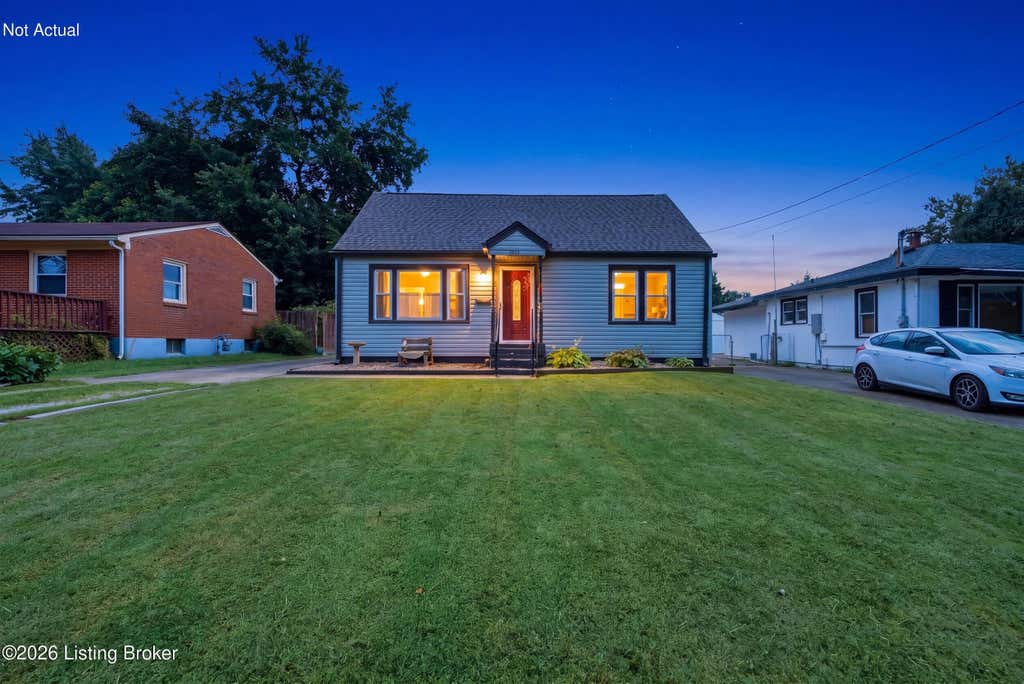 Photo of 2610 Franklin Ave, Louisville, KY 40216 (MLS # 1724600)