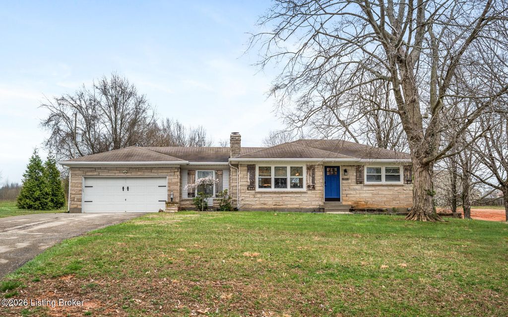 Photo of 607 Christman Ln, Shepherdsville, KY 40165 (MLS # 1711768)