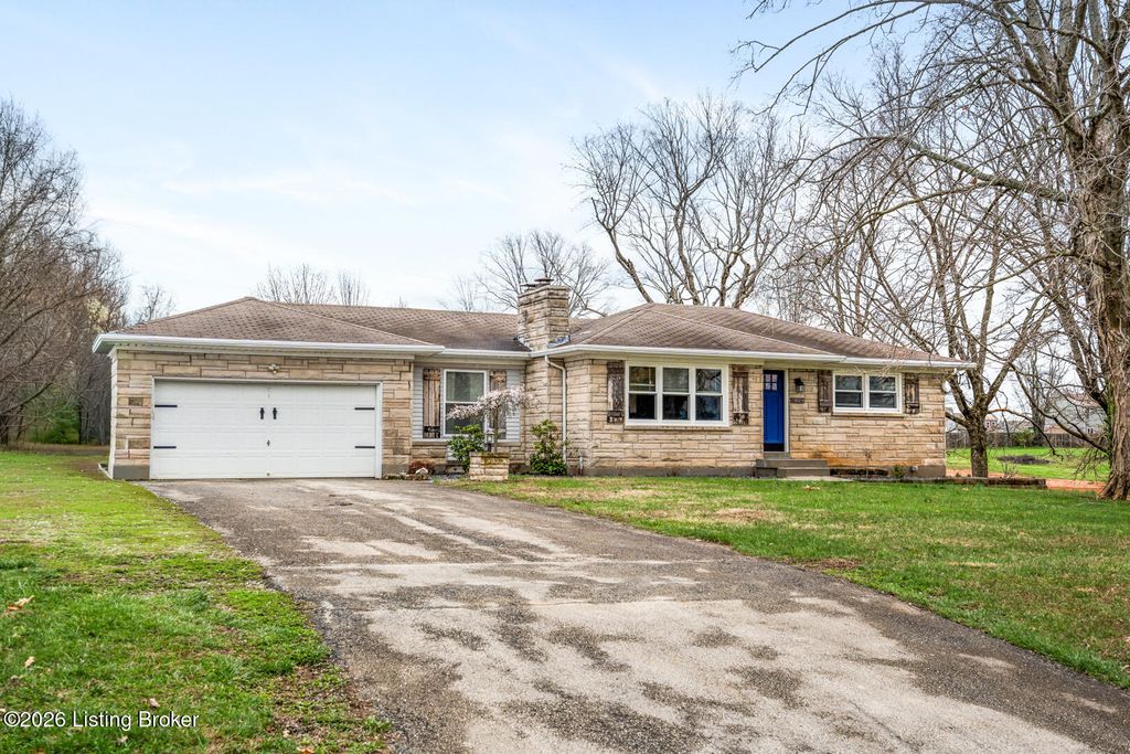 Photo of 607 Christman Ln, Shepherdsville, KY 40165 (MLS # 1711768)