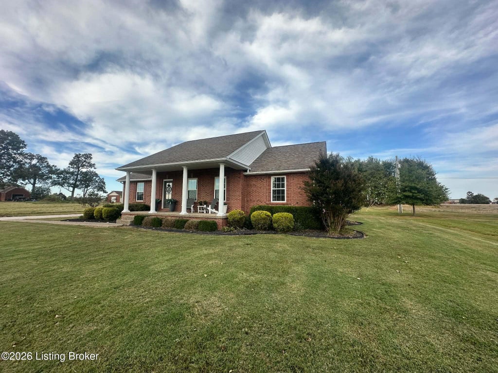 Photo of 1061 Hooks Rd, Hardinsburg, KY 40143 (MLS # 1731599)