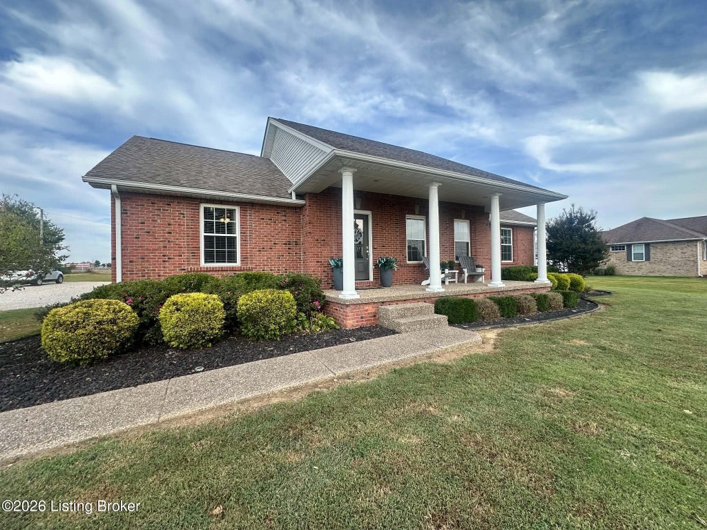 Photo of 1061 Hooks Rd, Hardinsburg, KY 40143 (MLS # 1731599)
