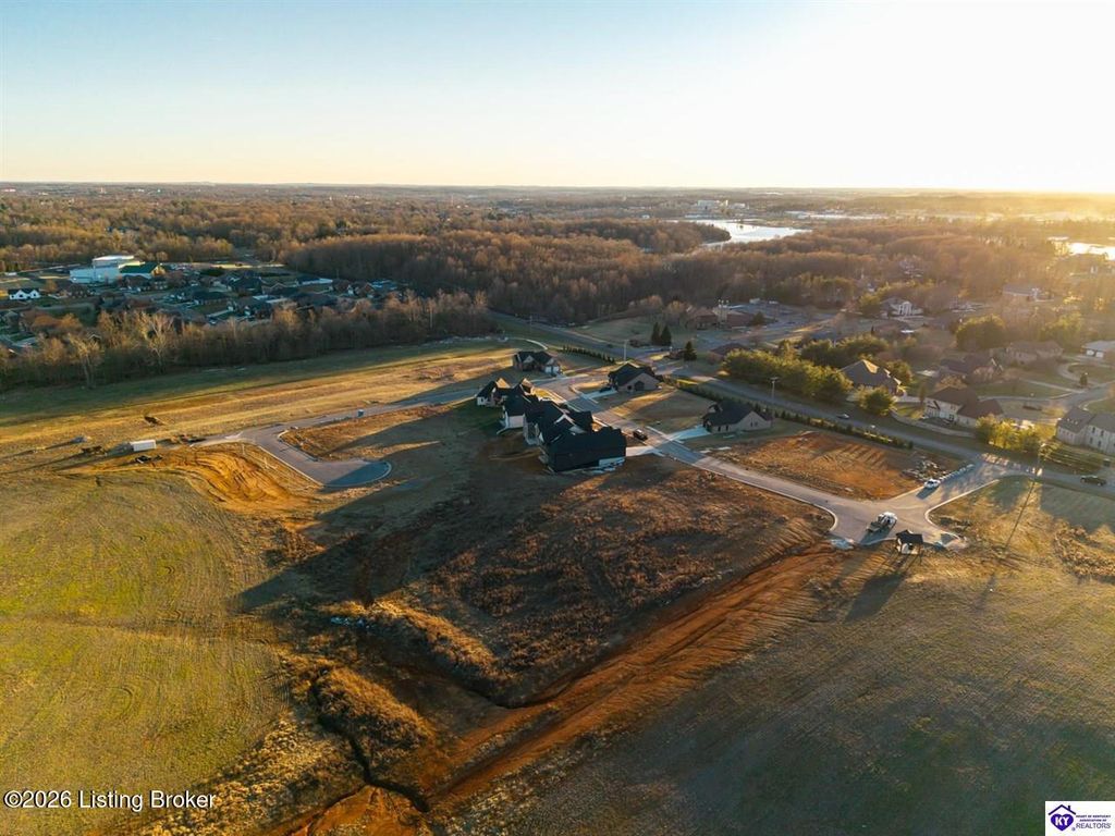 Photo of 117 Bonfire Ln, Elizabethtown, KY 42701 (MLS # 1714445)