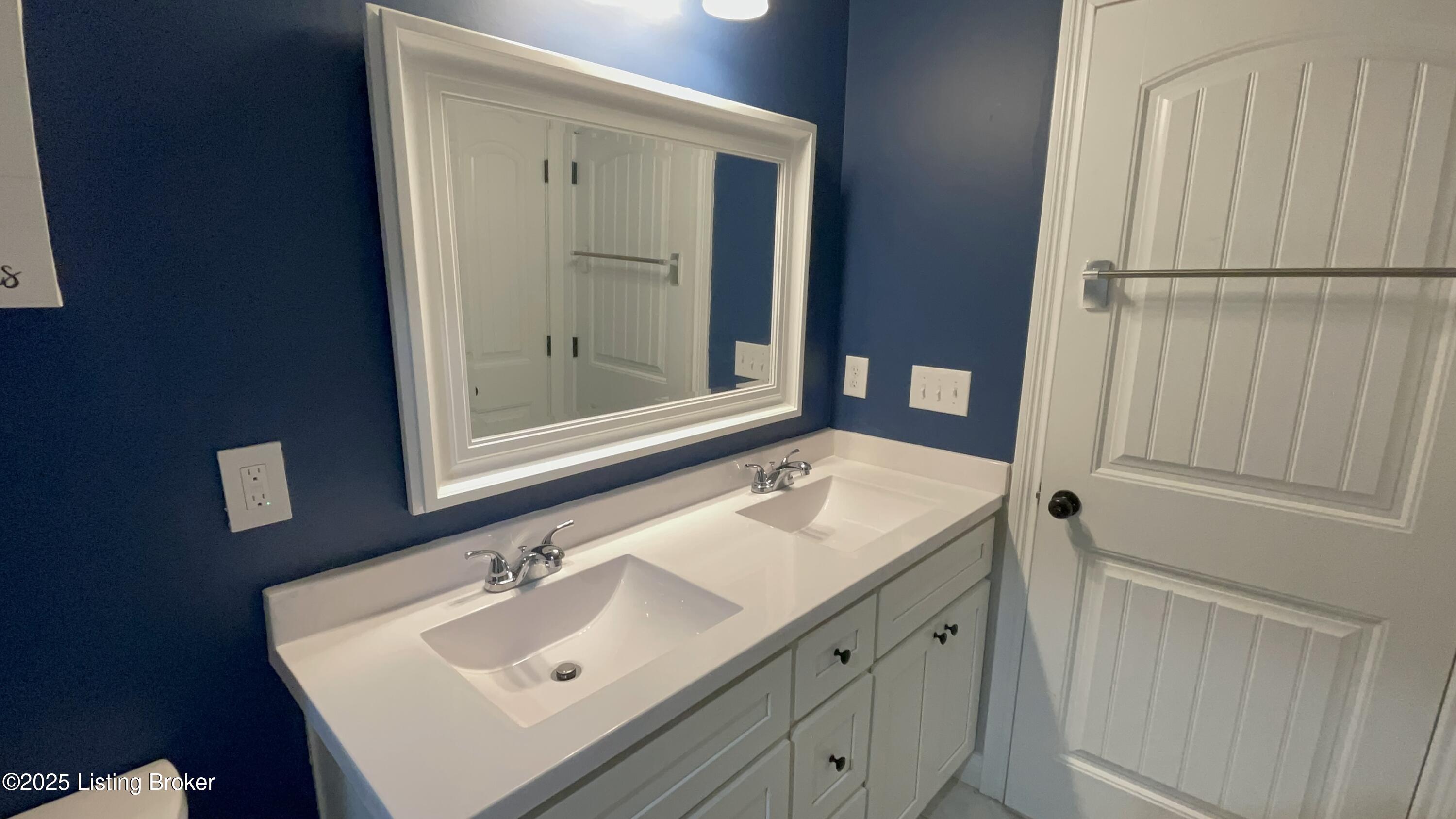 122 Iroquois Trail, Bloomfield, Pennsylvania image 9