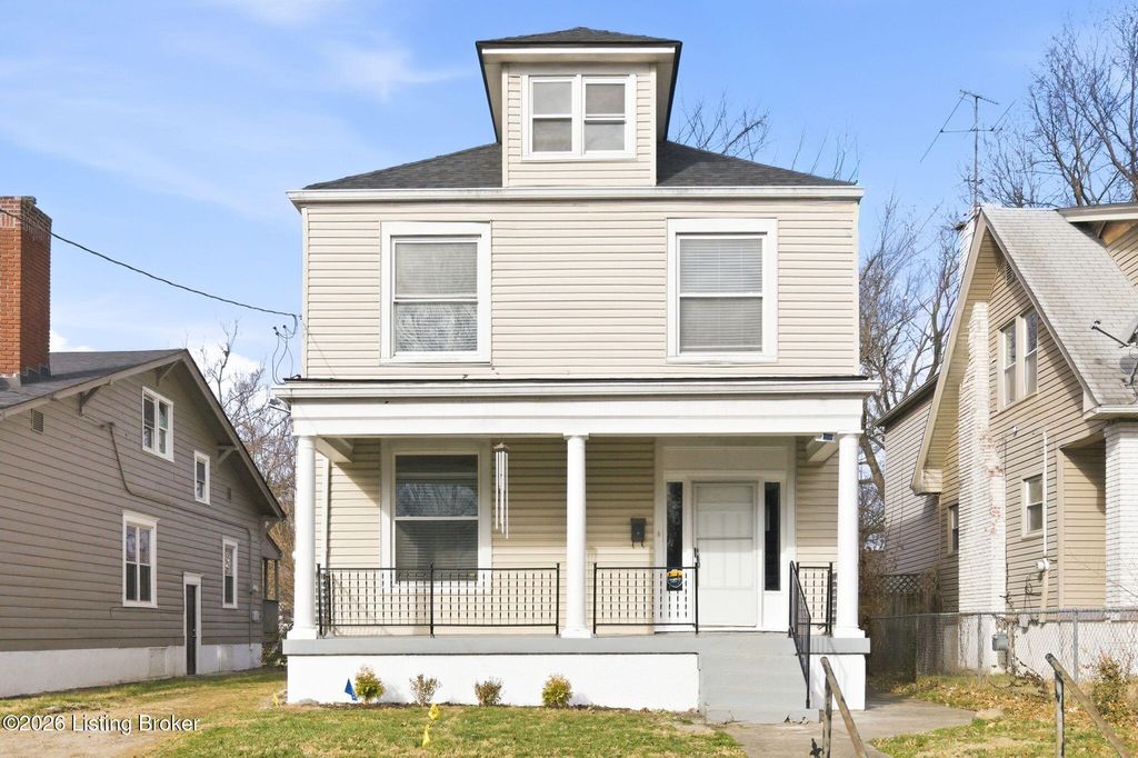 Photo of 626 S 40th St, Louisville, KY 40211 (MLS # 1709868)