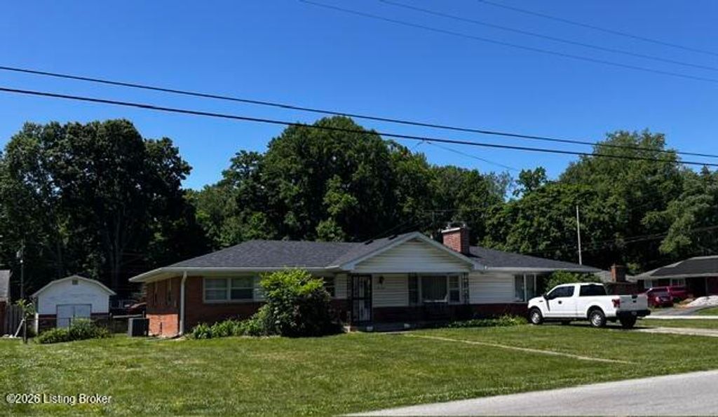 Photo of 10202 Moonlight Way, Louisville, KY 40272 (MLS # 1717243)