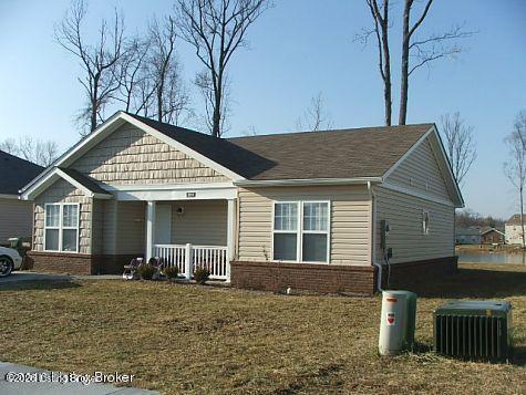 Homes For Rent - 8818 Woodpointe Blvd<br/> Louisville, KY 40219