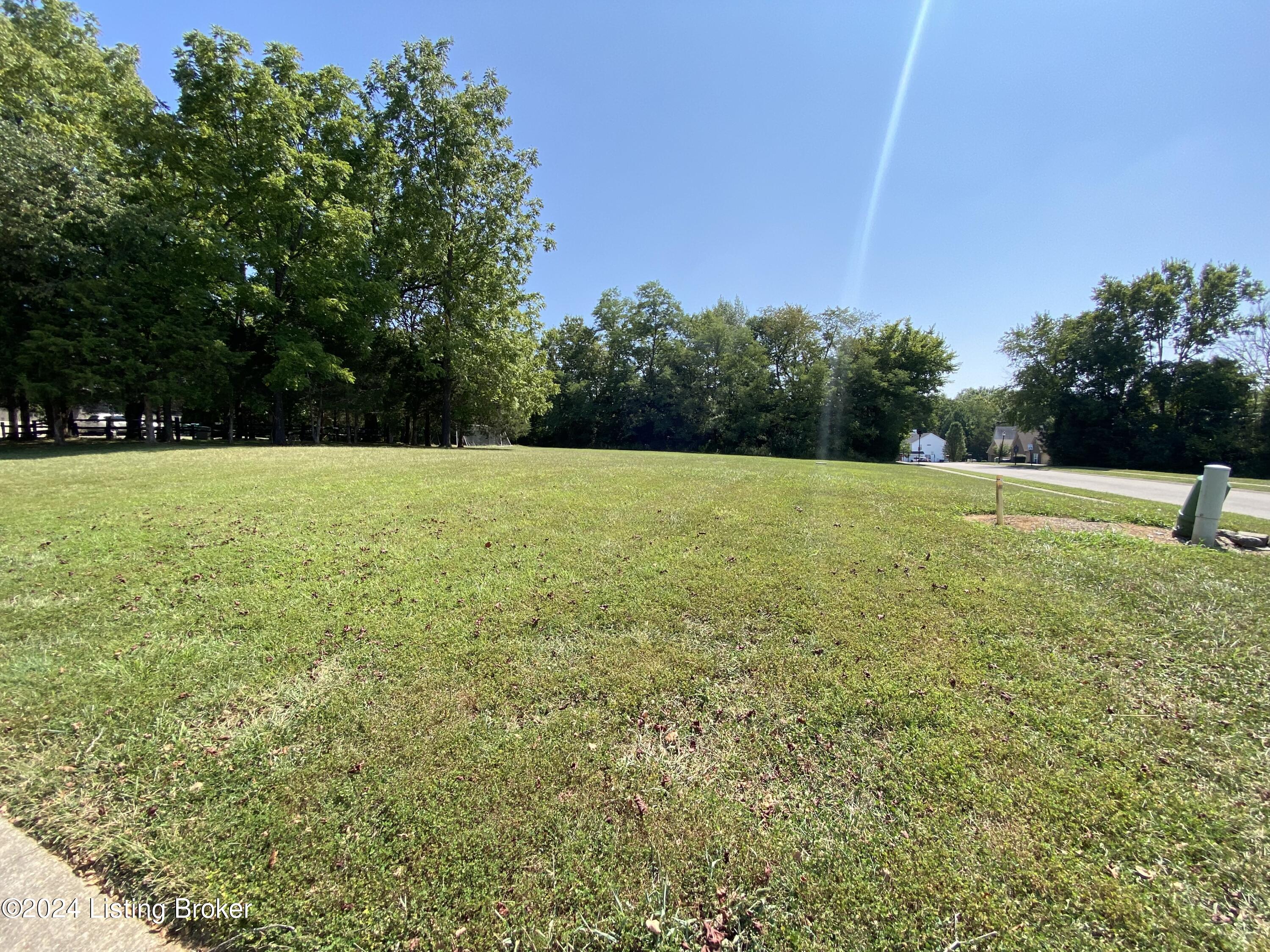 2007 Belay Way, Louisville, Kentucky image 2