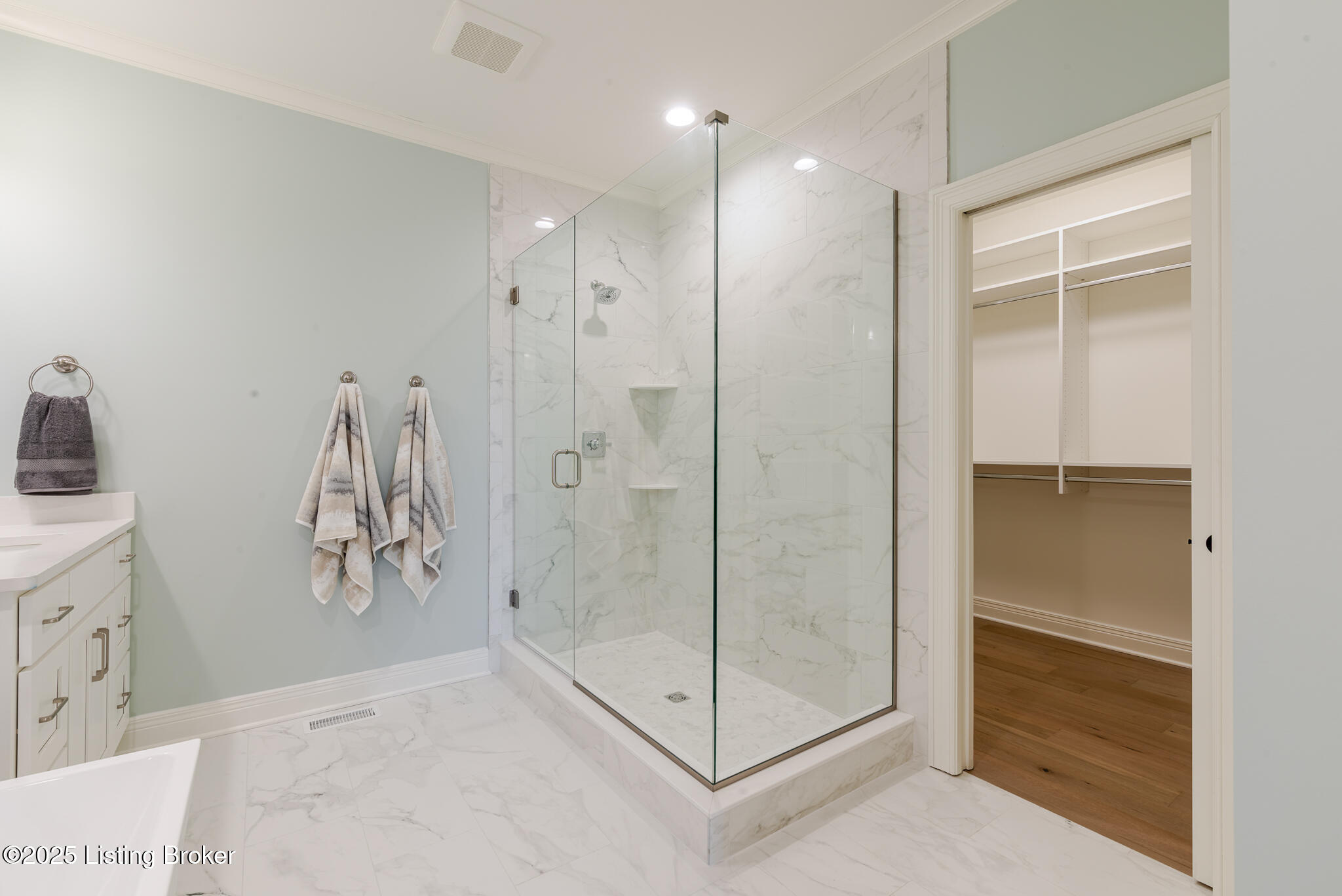 2208 White Oak Way, Fisherville, Kentucky image 39