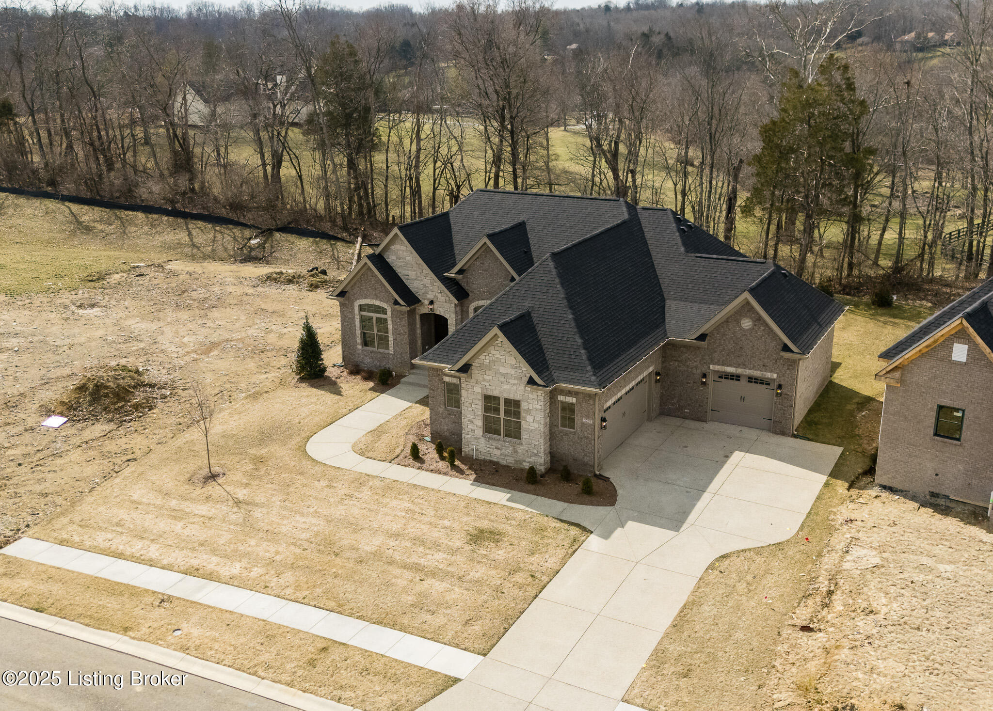2208 White Oak Way, Fisherville, Kentucky image 5