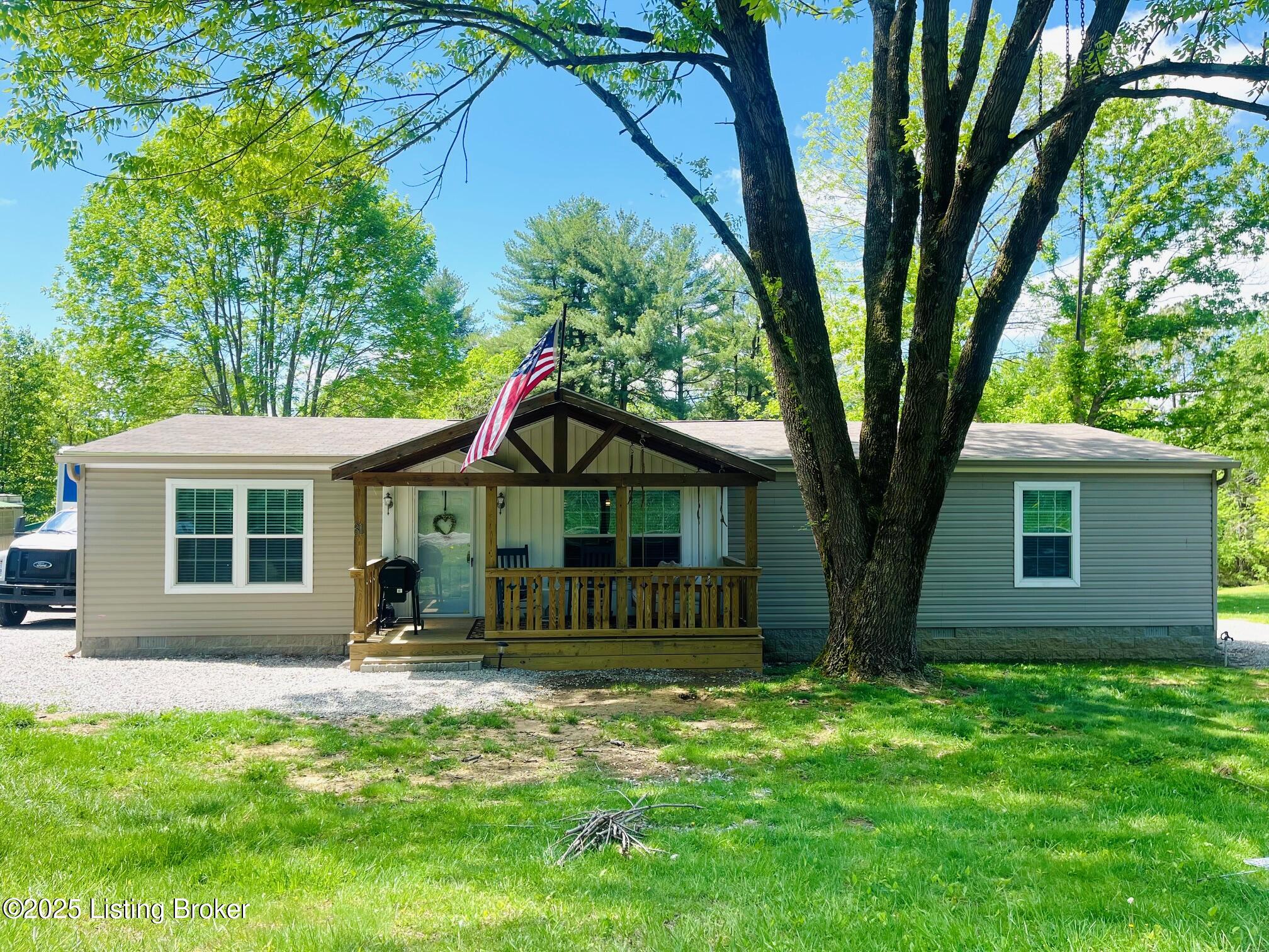 31 Friendship Rd, Falls Of Rough, Kentucky image 1