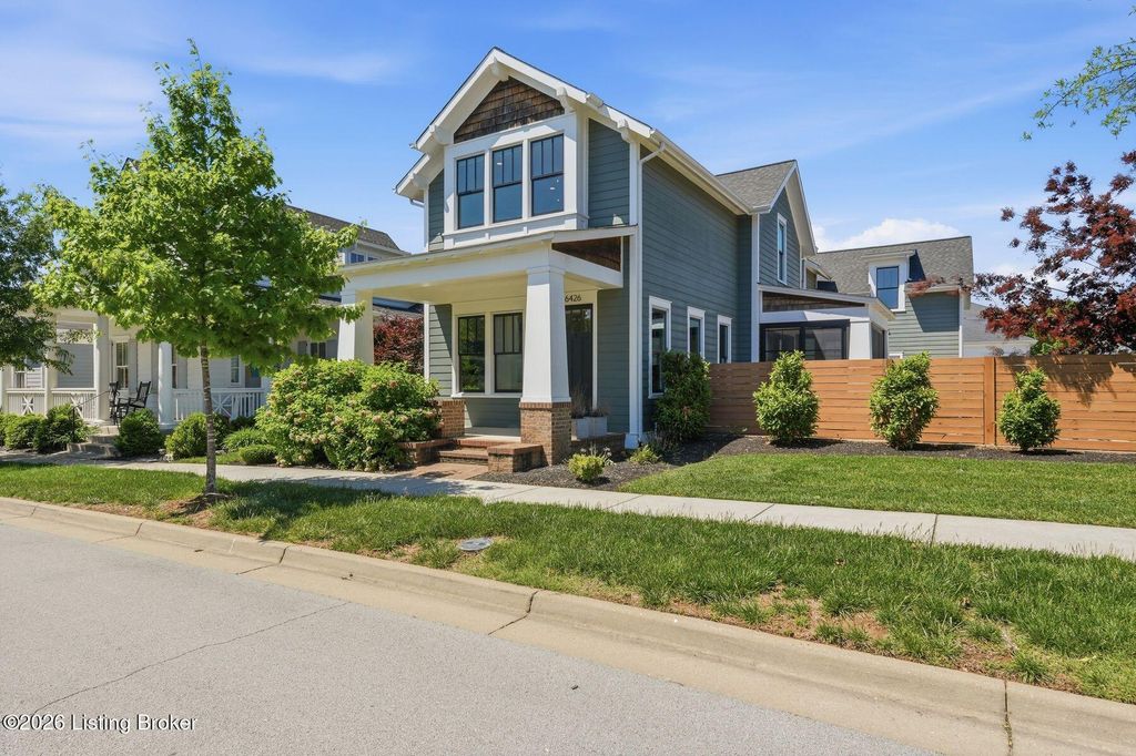Photo of 6426 Paintbrush Ln, Prospect, KY 40059 (MLS # 1716347)
