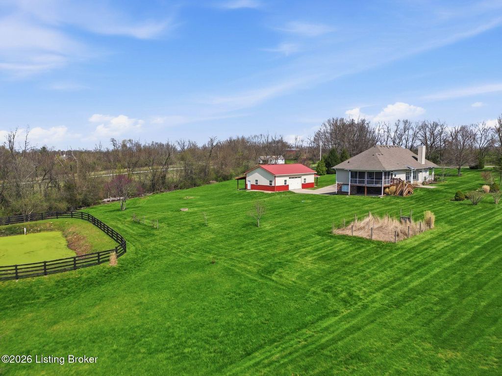 Photo of 2853 Hebron Rd, Shelbyville, KY 40065 (MLS # 1712639)