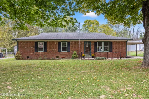 150 Joy St, Lawrenceburg, KY 40342 - #: 1685303