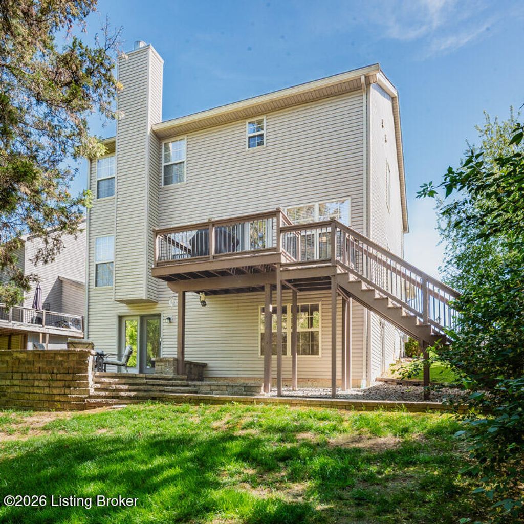 Photo of 11048 Symington Cir, Louisville, KY 40241 (MLS # 1715163)