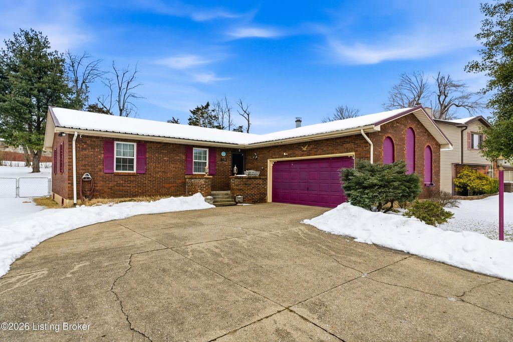 Photo of 1746 Holly Ct, Radcliff, KY 40160 (MLS # 1708499)