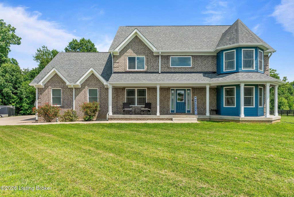 Photo of 260 Solitude Way, Shepherdsville, KY 40165 (MLS # 1724673)