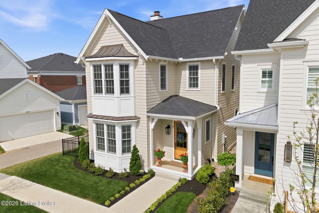 Photo of 6222 Saint Bernadette Ave, Prospect, KY 40059 (MLS # 1714594)