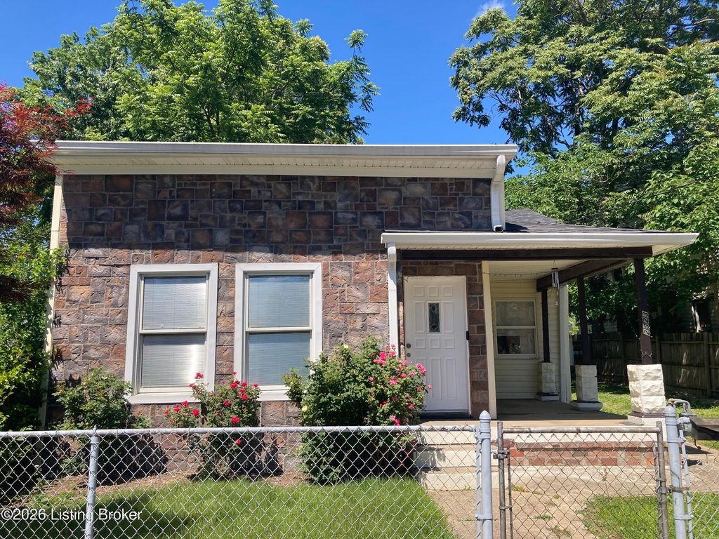 Photo of 2323 Portland Ave, Louisville, KY 40212 (MLS # 1717967)