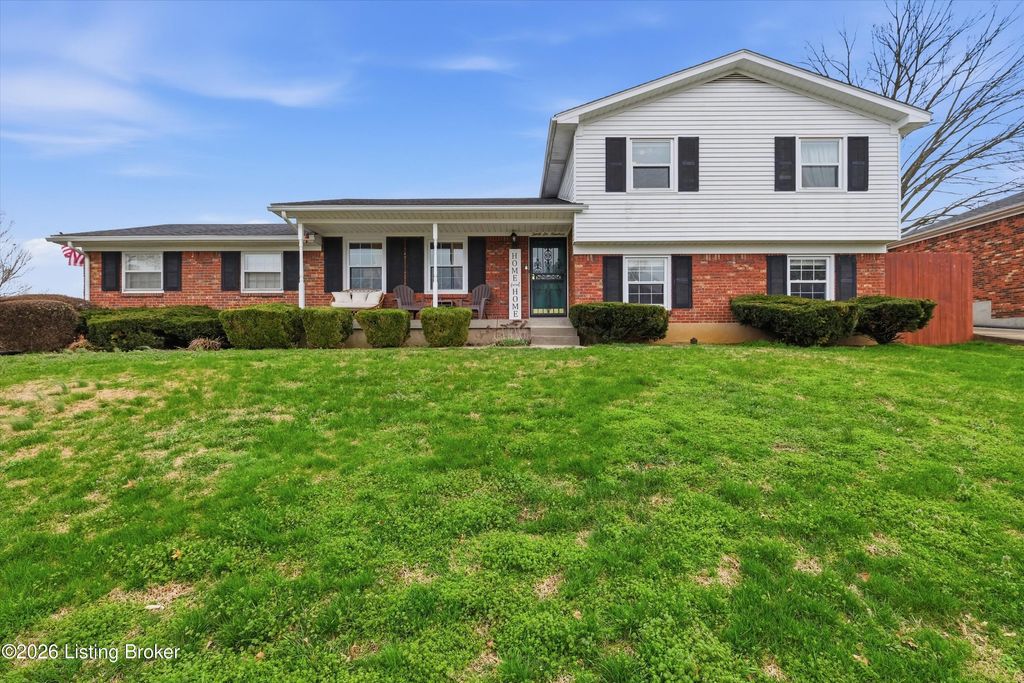 Photo of 3600 Locklee Rd, Louisville, KY 40214 (MLS # 1711702)