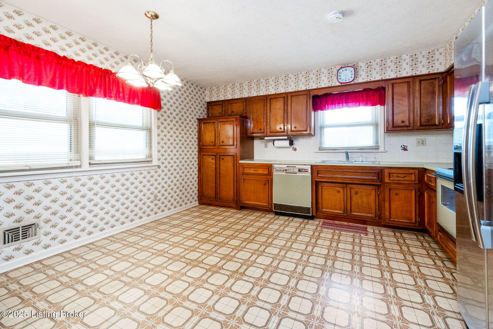 1501 Cornette Way, Louisville, Kentucky image 7