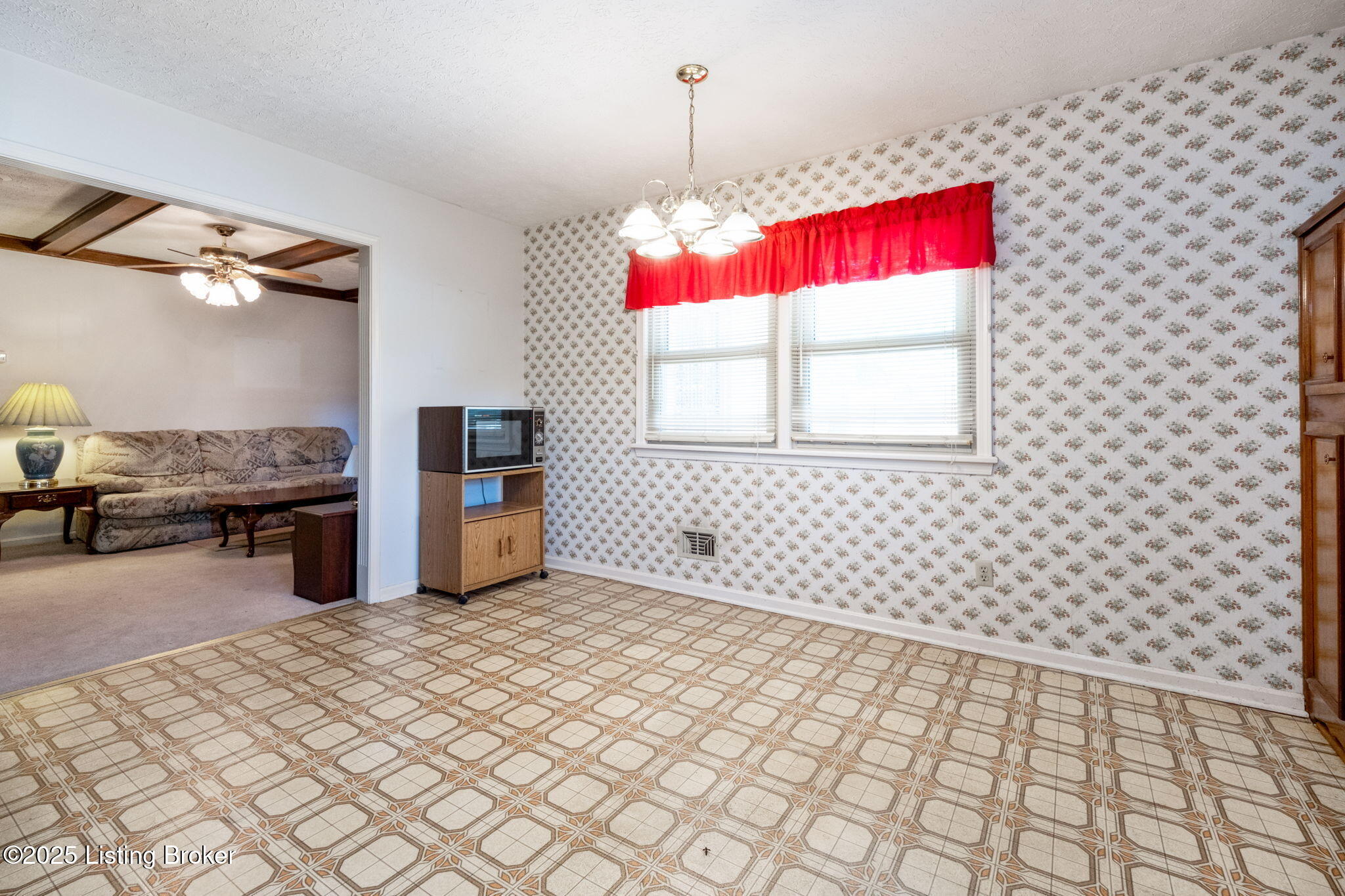1501 Cornette Way, Louisville, Kentucky image 12