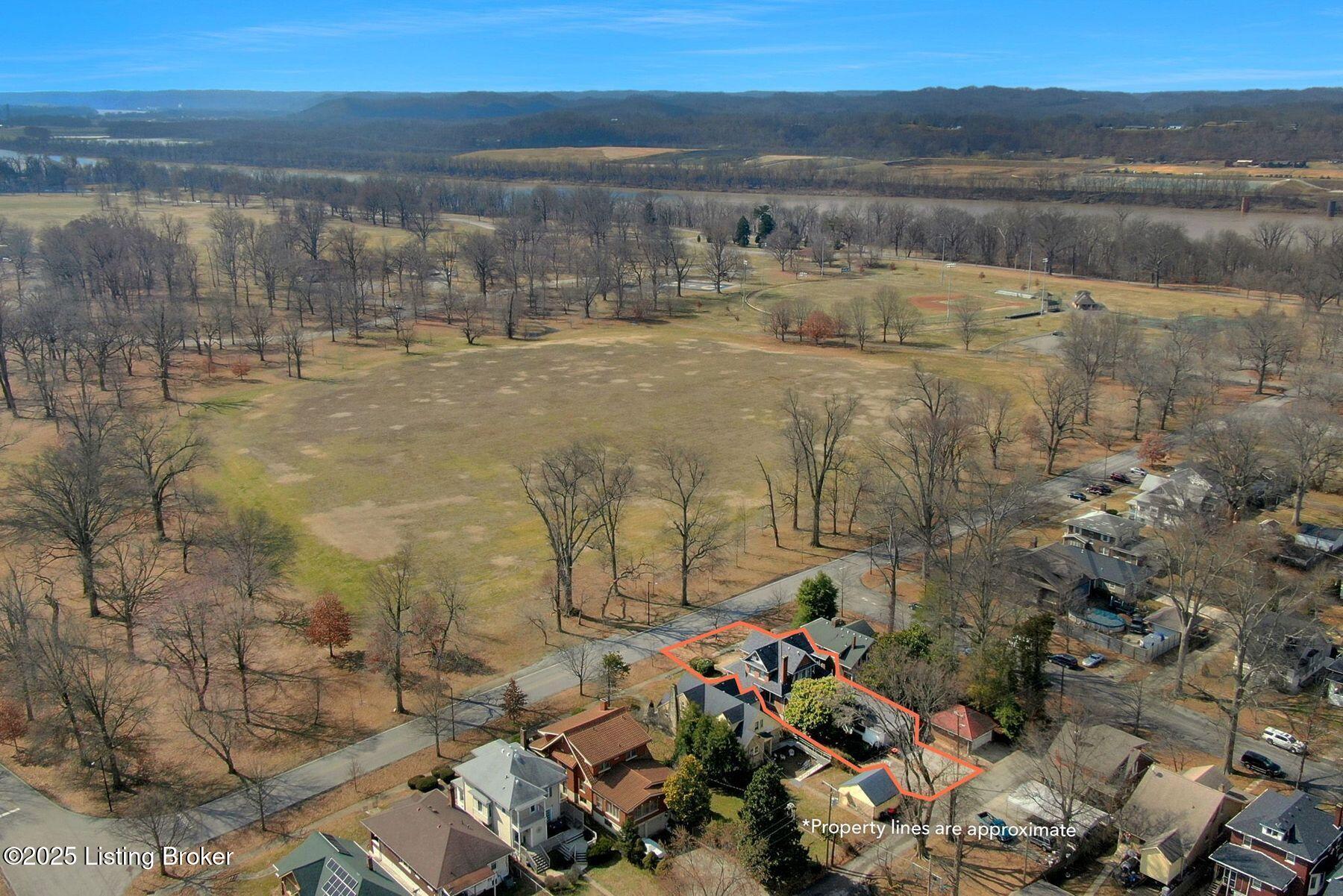 4521 Southwestern Pkwy, Louisville, Pennsylvania image 15