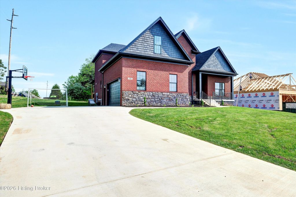 Photo of 132 Wooded Glen Dr, Mt Washington, KY 40047 (MLS # 1710271)