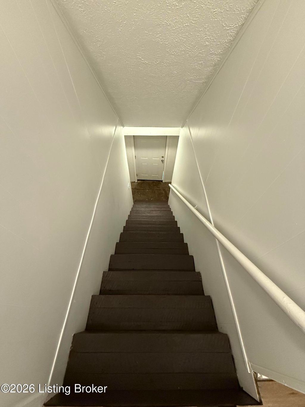 Photo of 4206 Dover Rd, Louisville, KY 40216 (MLS # 1707319)