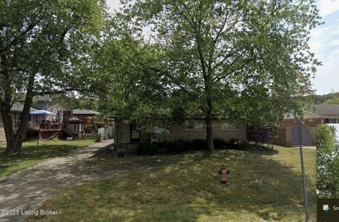 Photo of 7502 Jamaica Dr, Louisville, KY 40214 (MLS # 1705722)