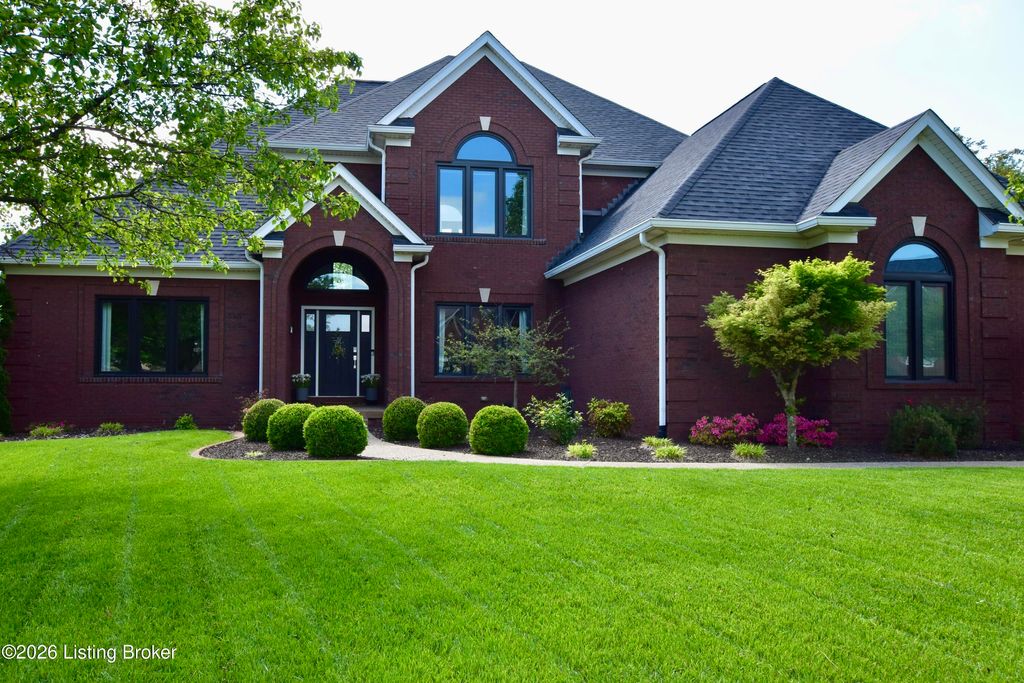 Photo of 10717 Worthington Ln, Prospect, KY 40059 (MLS # 1716196)