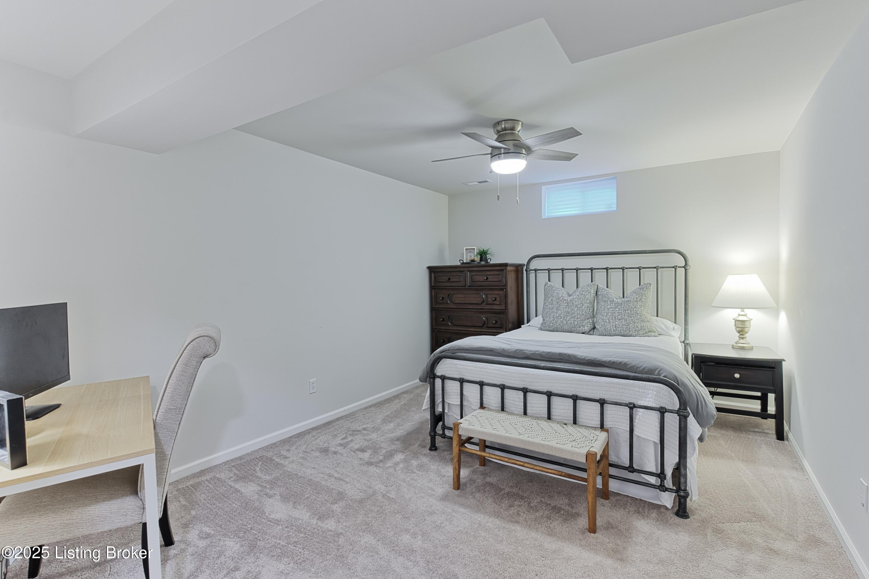 3817 Carriage Hill Dr, Crestwood, Pennsylvania image 38