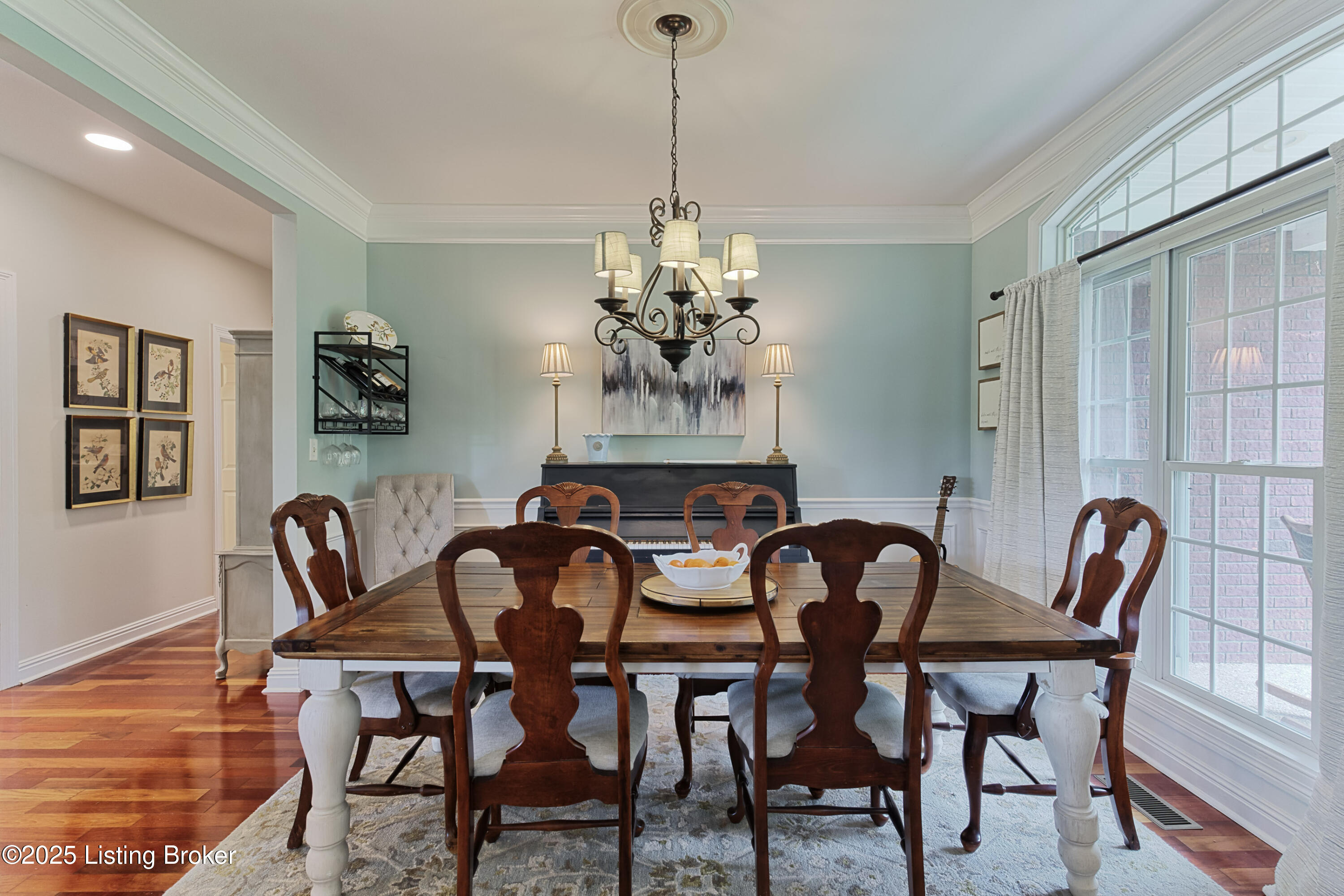 3817 Carriage Hill Dr, Crestwood, Pennsylvania image 8