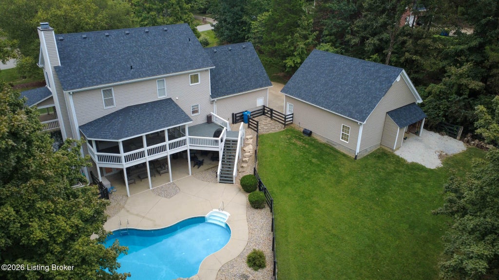 Photo of 7408 Cambridge Dr, Crestwood, KY 40014 (MLS # 1730485)