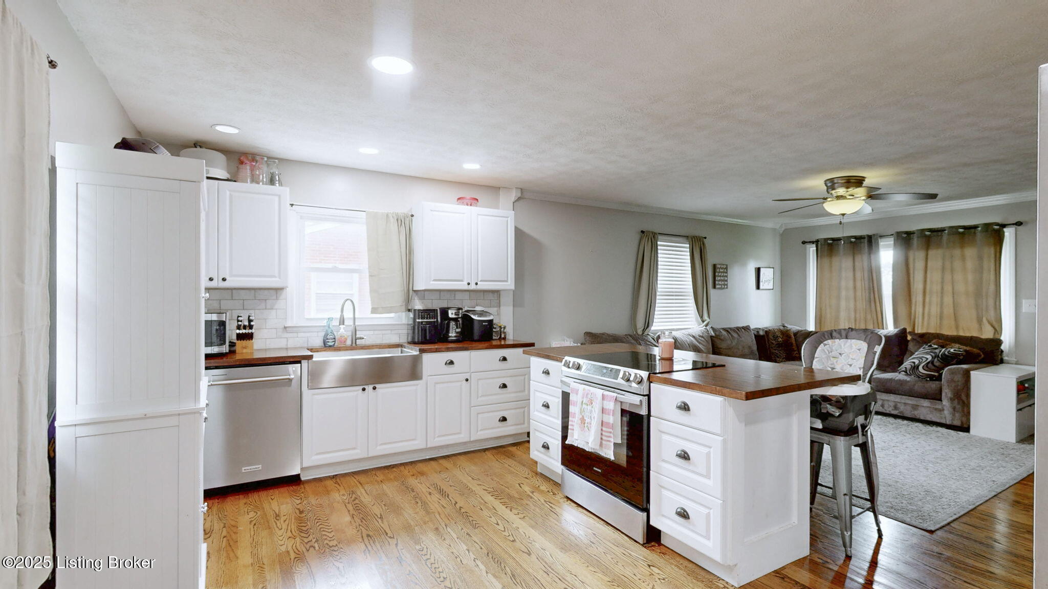 4010 Sirate Ln, Louisville, Pennsylvania image 6