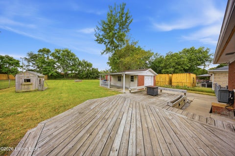 Tiny photo for 5212 Witten Dr, Louisville, KY 40258 (MLS # 1728984)