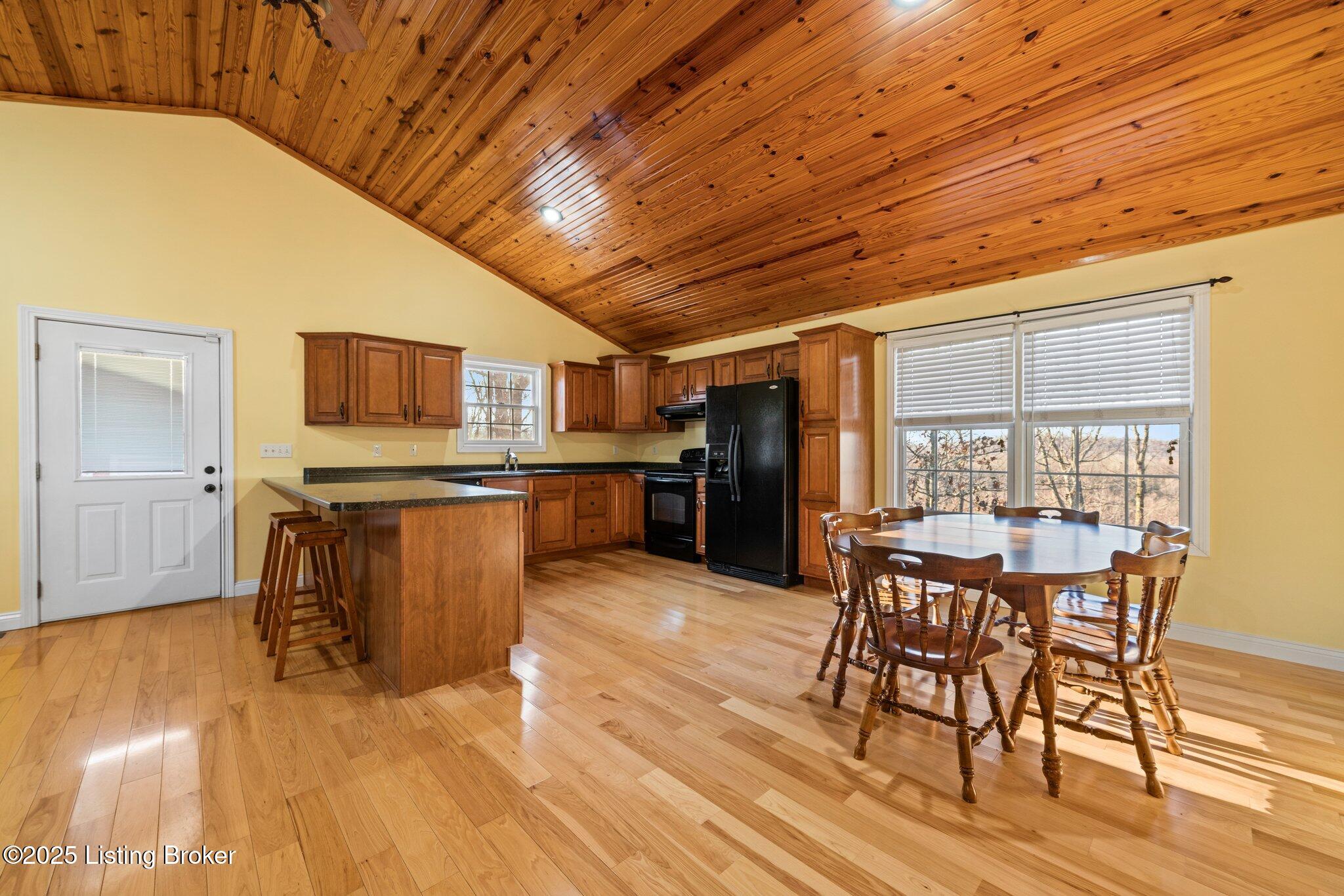 971 Junction Rd, Falls Of Rough, Kentucky image 9