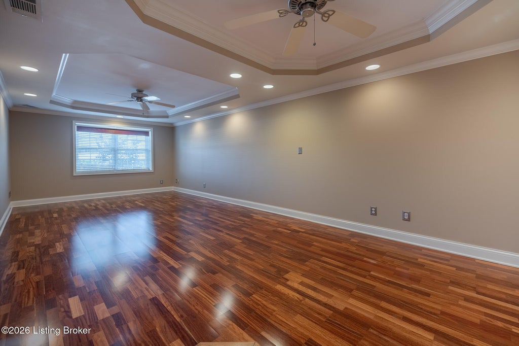 Photo of 332 El Conquistador Pl, Louisville, KY 40220 (MLS # 1731029)