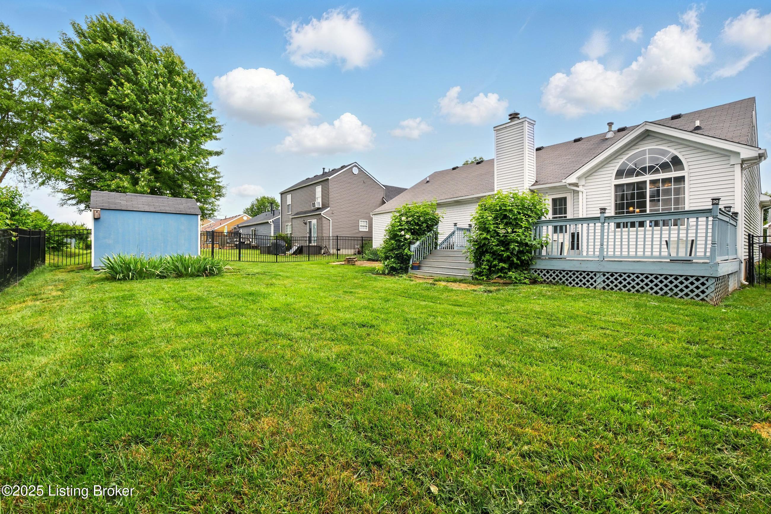 8110 Village Point Dr, Louisville, Pennsylvania image 27