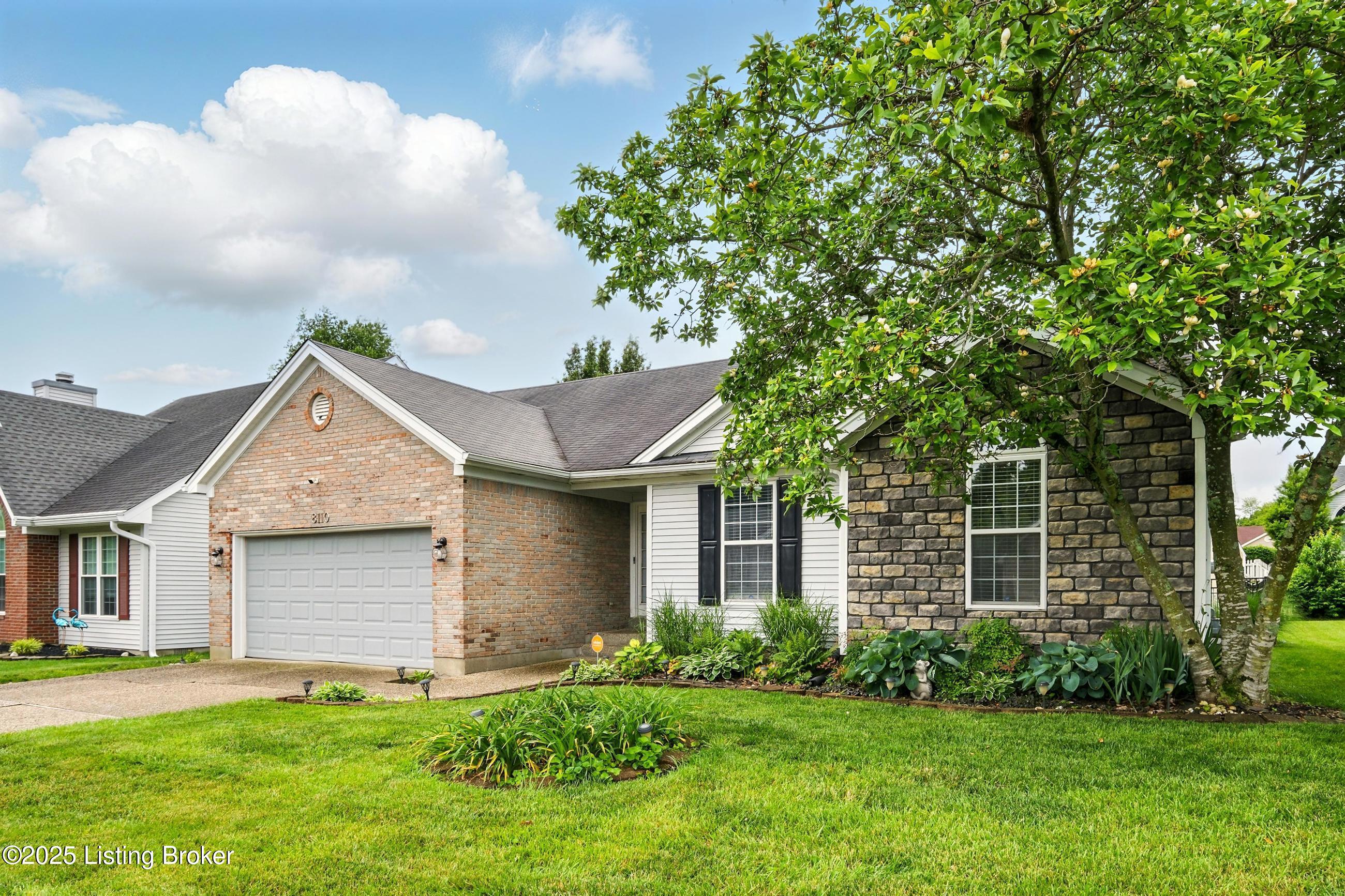 8110 Village Point Dr, Louisville, Pennsylvania image 33