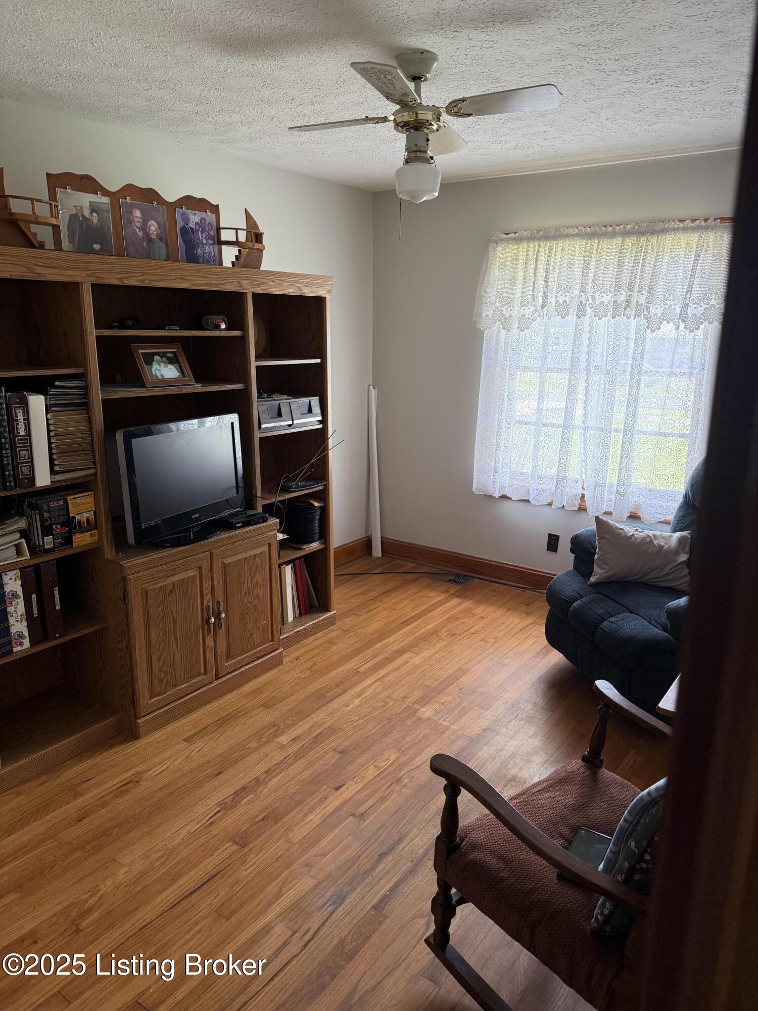 5009 Maryman Rd, Louisville, Kentucky image 5