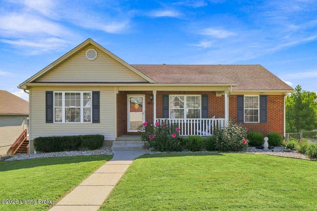 Photo of 125 Fox Tail Ln, Frankfort, KY 40601 (MLS # 1726830)