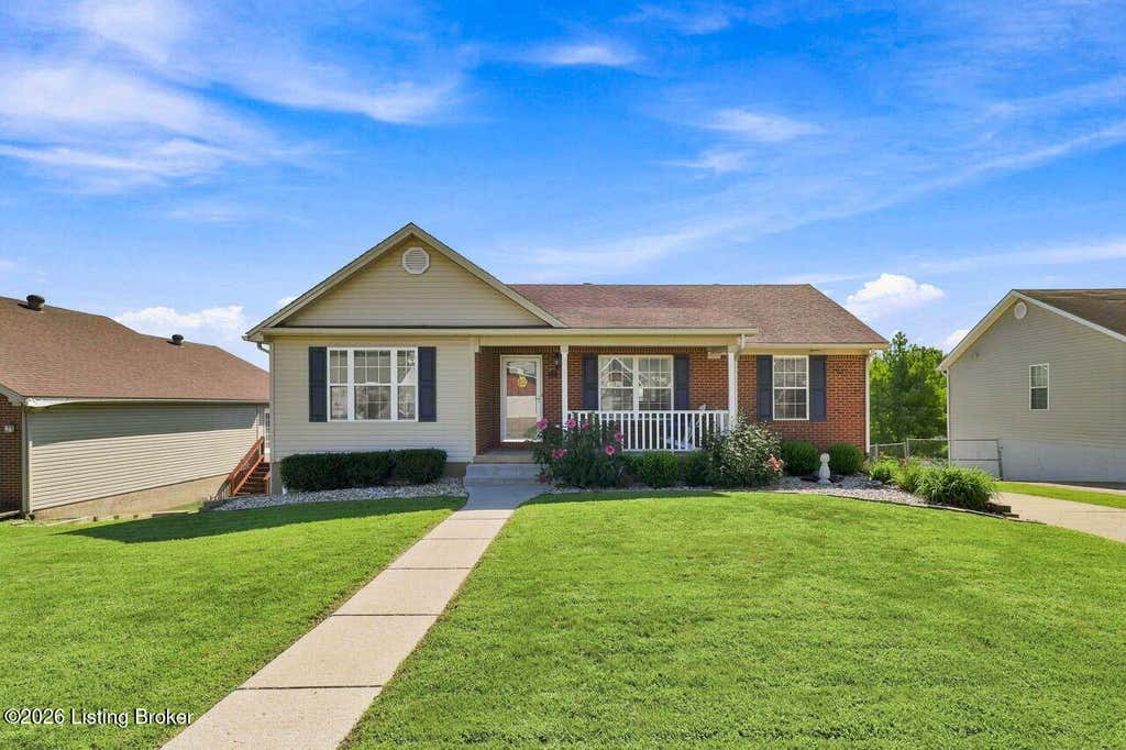 Photo of 125 Fox Tail Ln, Frankfort, KY 40601 (MLS # 1726830)